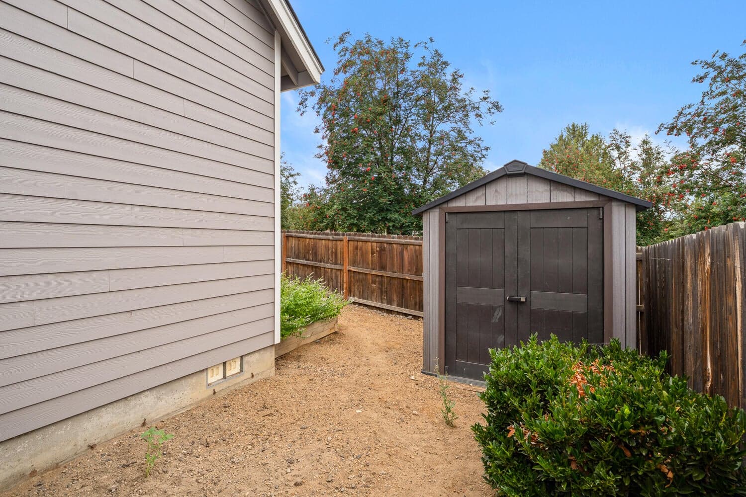 Photo of 63441 Ledgestone Court 40 of 41