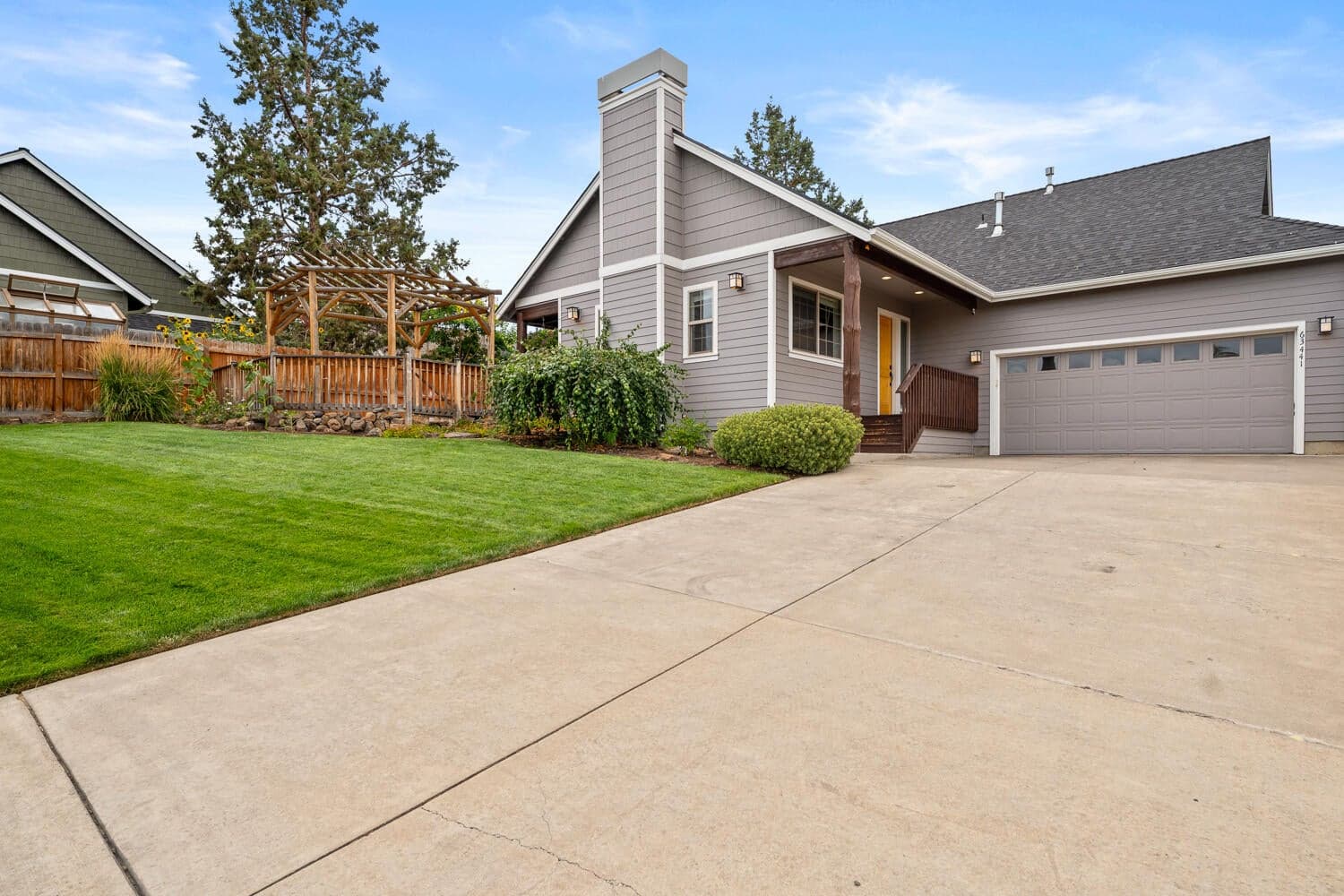 Photo of 63441 Ledgestone Court 7 of 41