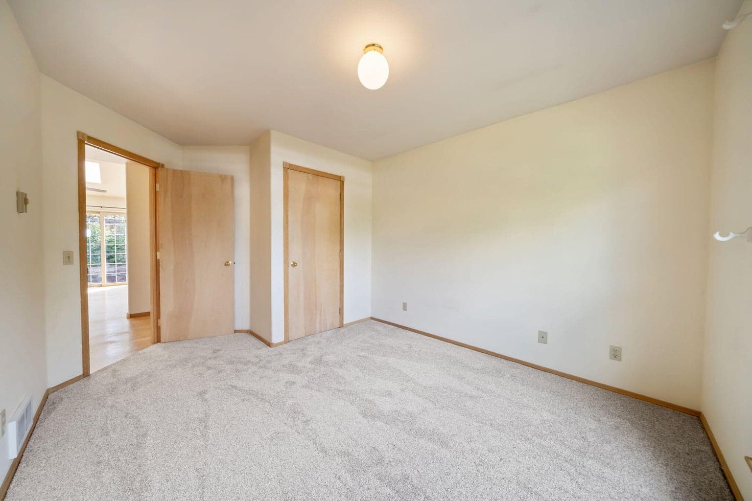 Photo of 1730 SE Virginia Road 15 of 49