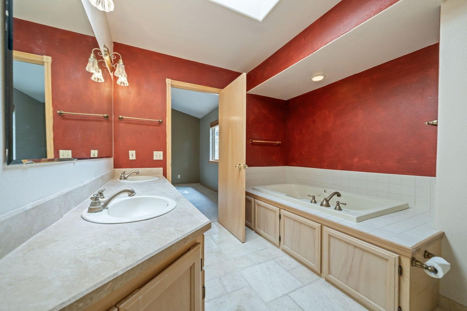 Photo of 1730 SE Virginia Road 28 of 49