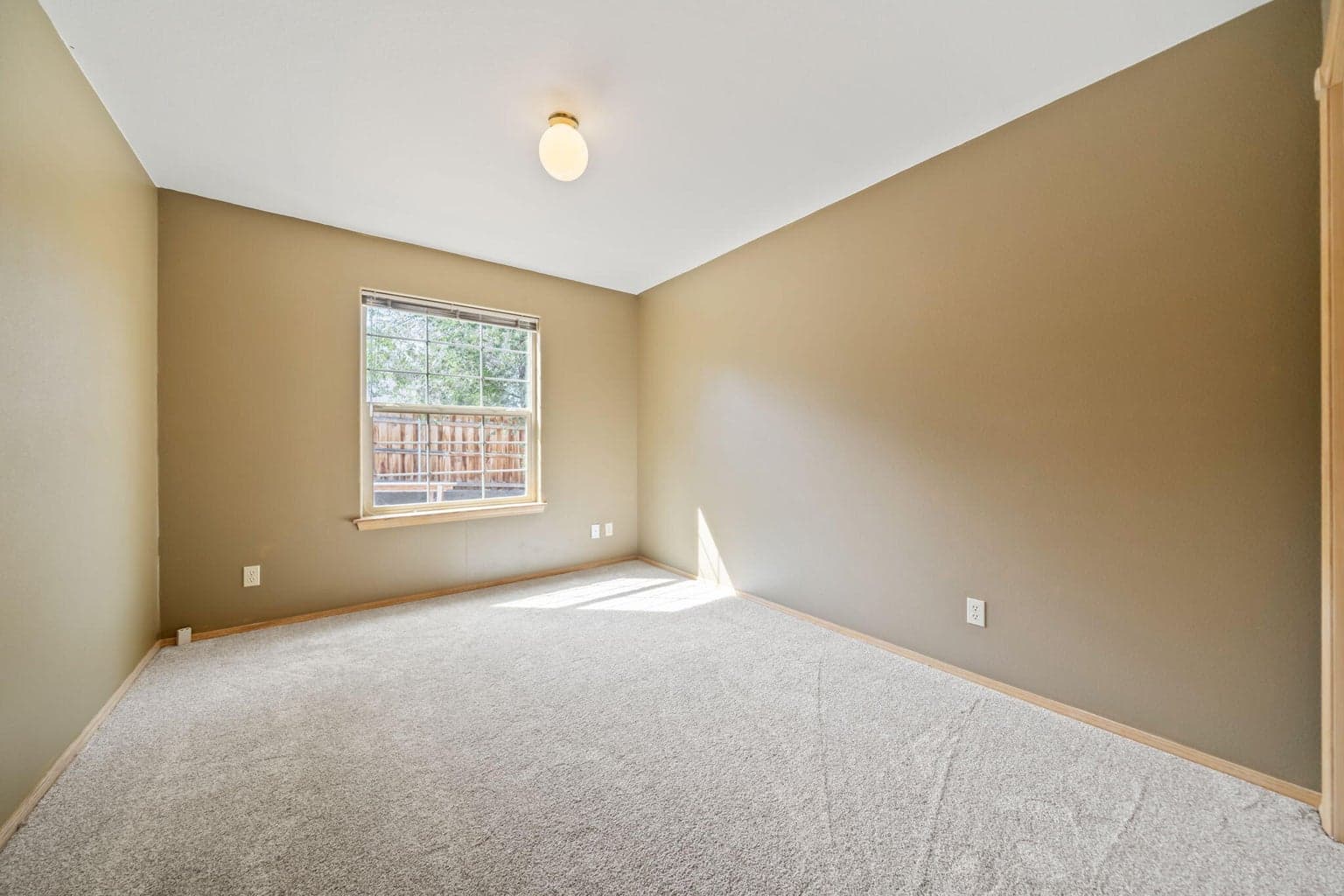Photo of 1730 SE Virginia Road 33 of 49