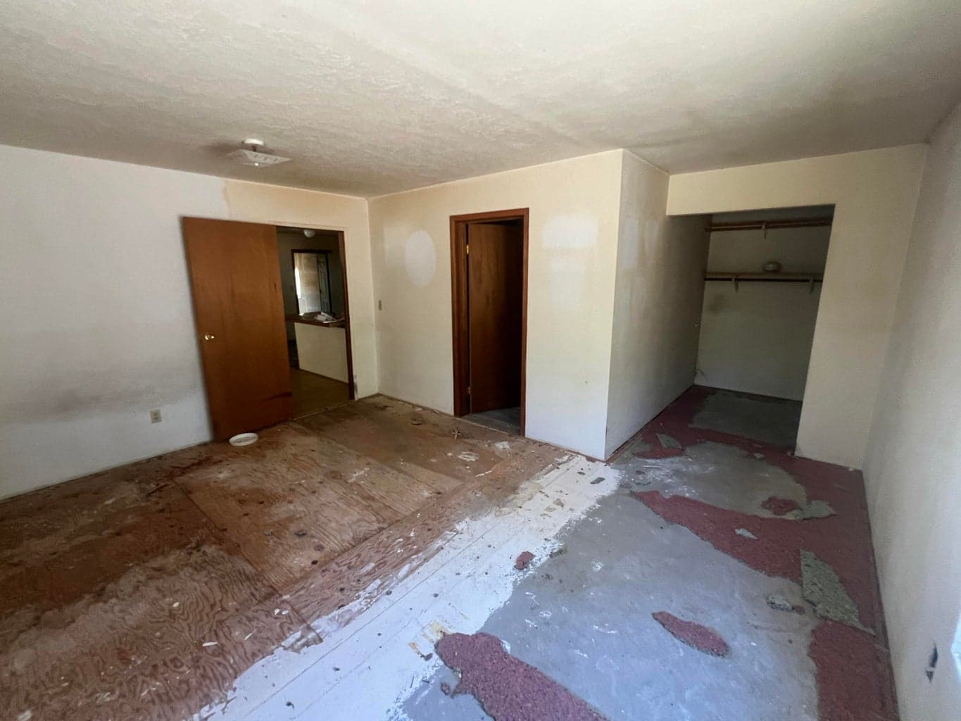 Photo of 52208 Elderberry Lane 11 of 24
