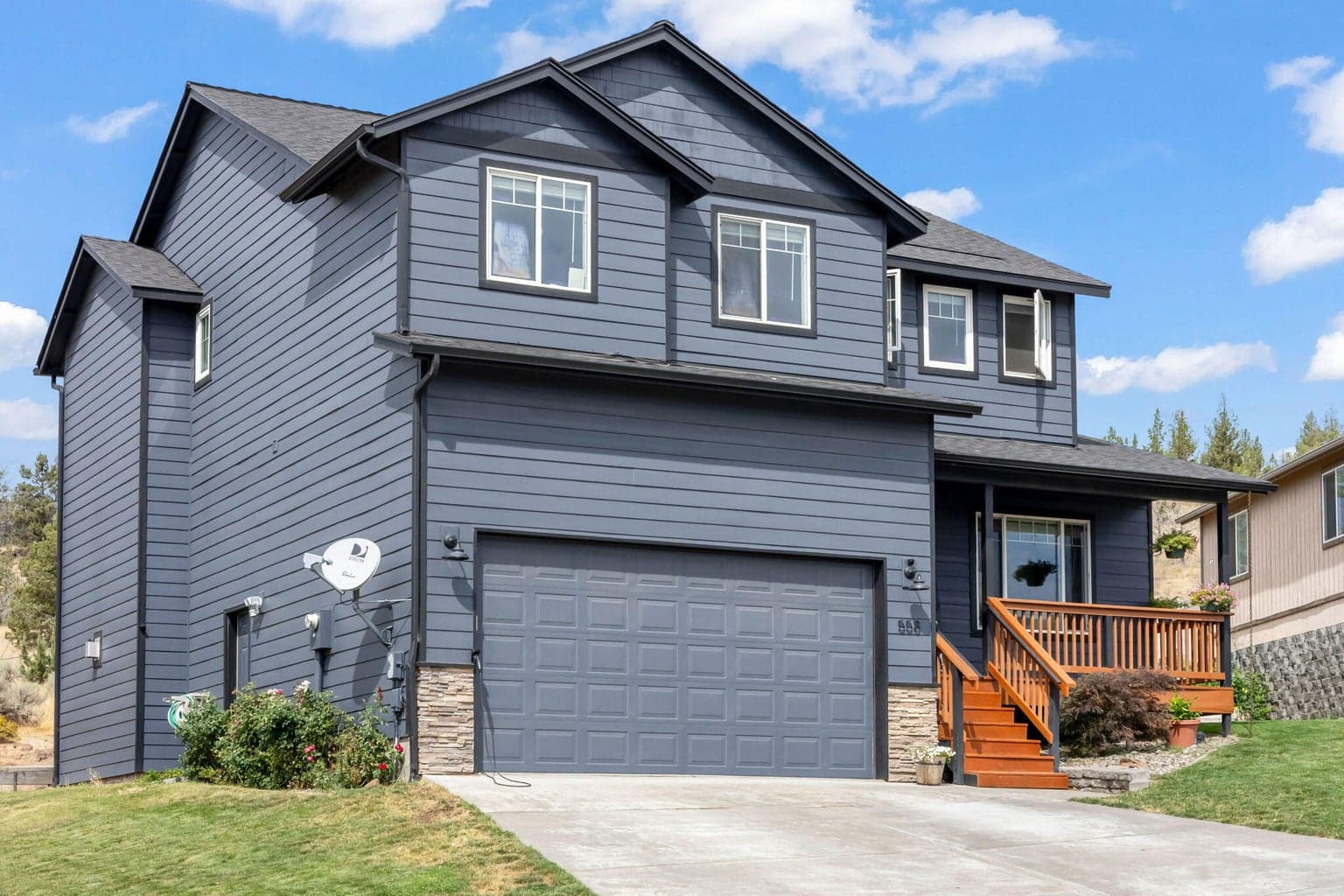 Photo of 558 SW Cedar Hill Drive 33 of 40