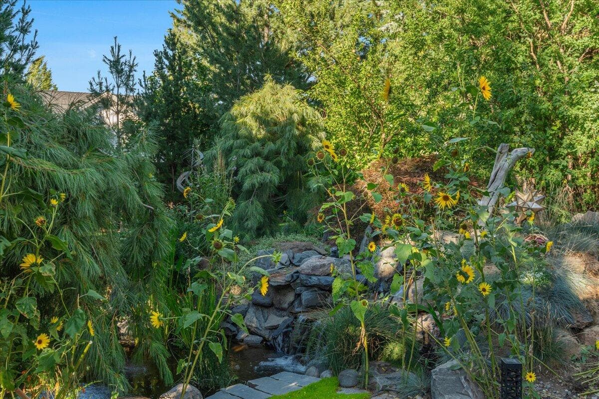 Photo of 21062 Desert Woods Drive 52 of 84