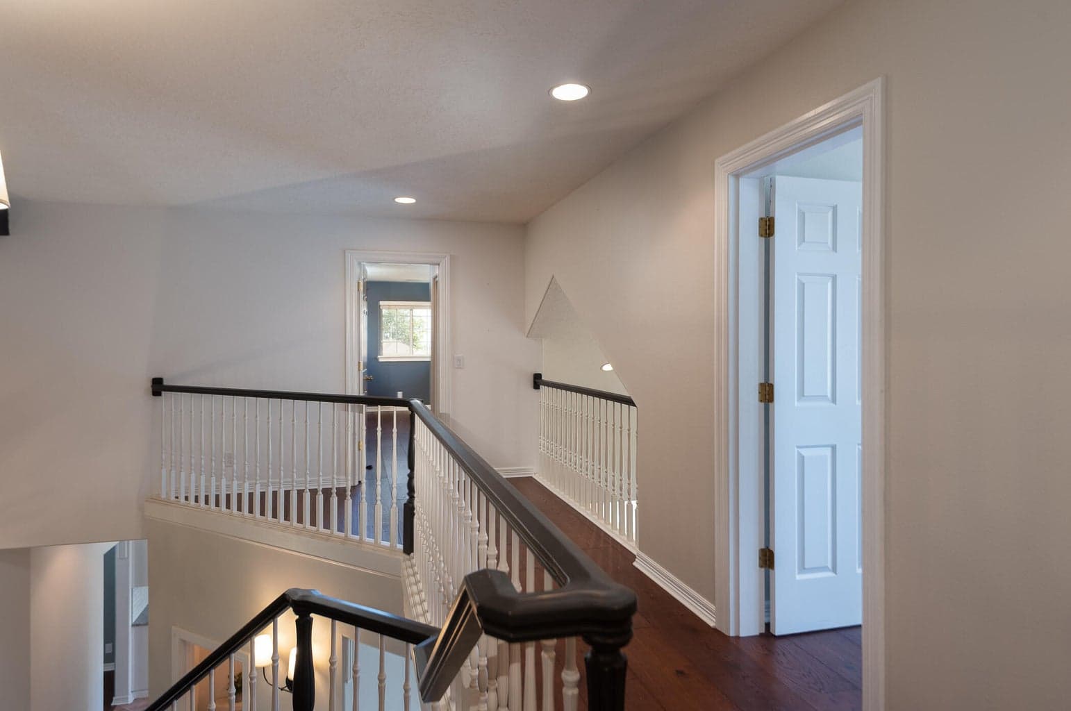 Photo of 3061 NW Jewell Way 25 of 38