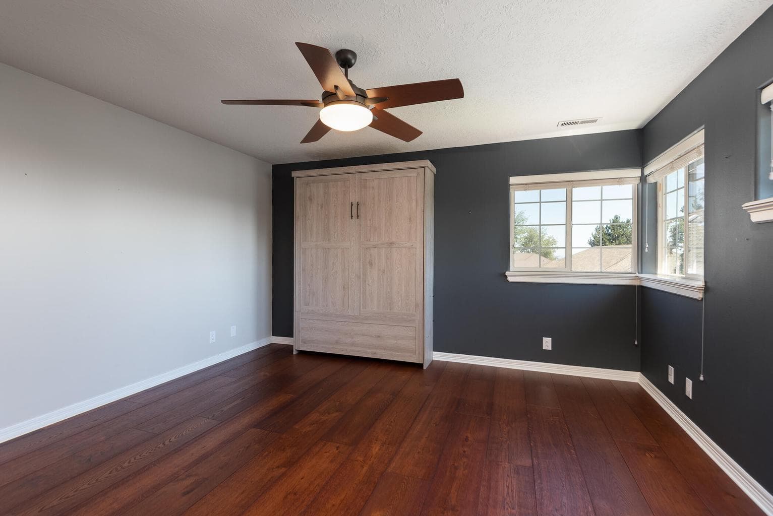 Photo of 3061 NW Jewell Way 26 of 38