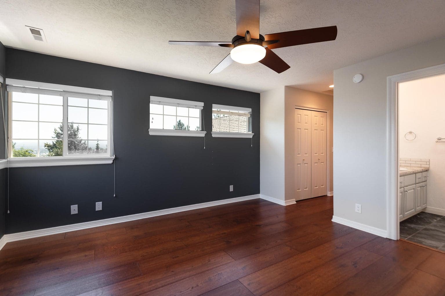 Photo of 3061 NW Jewell Way 27 of 38