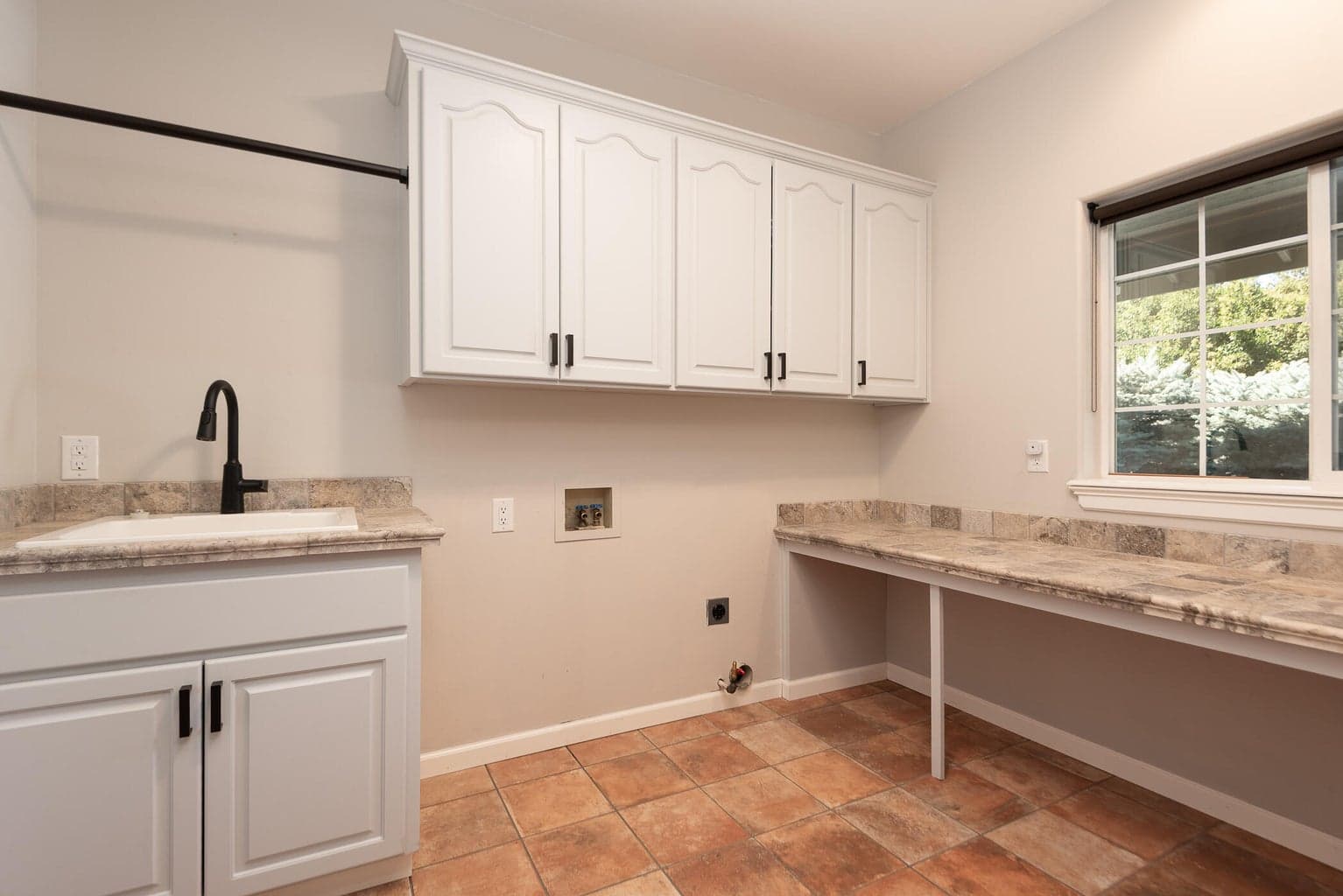 Photo of 3061 NW Jewell Way 32 of 38