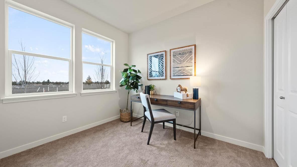 Photo of 21621 SE Fuji Drive 14 of 29