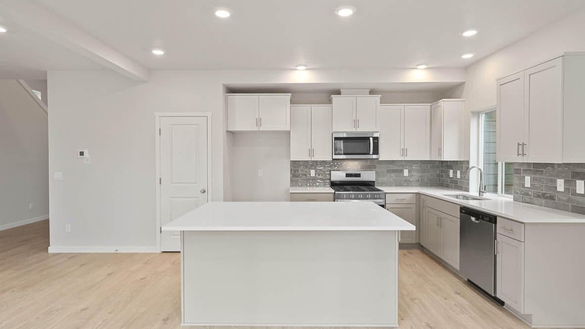 Photo of 21720 SE Stromboli Lane 12 of 35