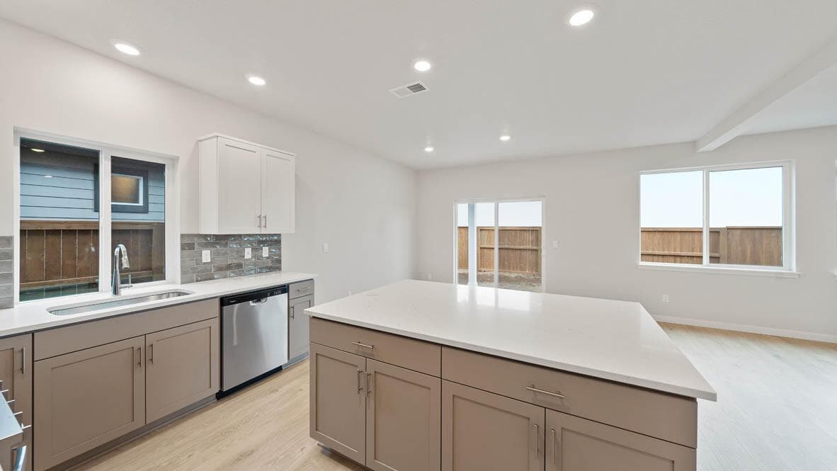 Photo of 21720 SE Stromboli Lane 15 of 35