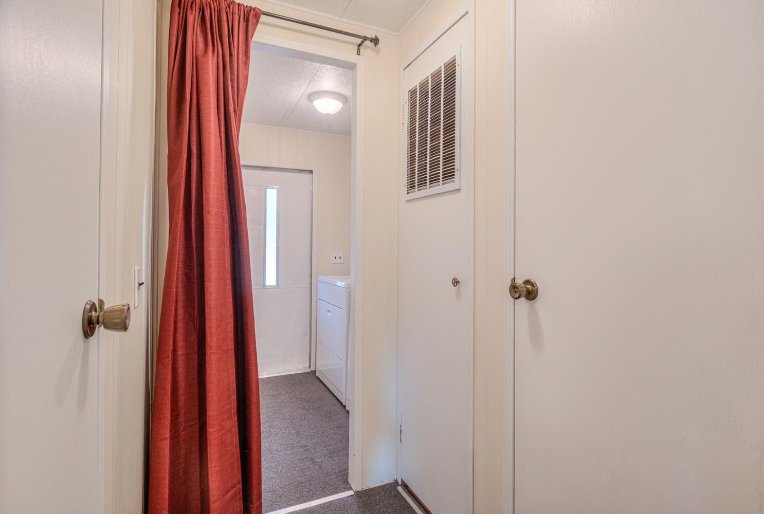 Photo of 55877 Blue Eagle Road 17 of 41