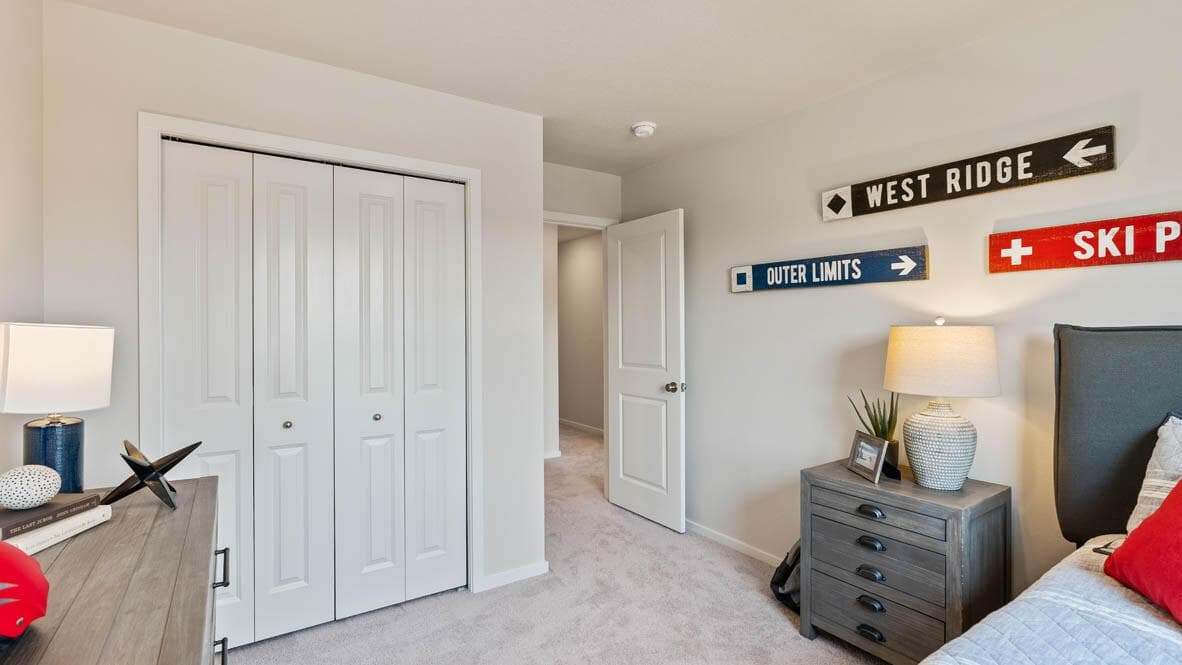 Photo of 61175 Splendor Lane 18 of 35