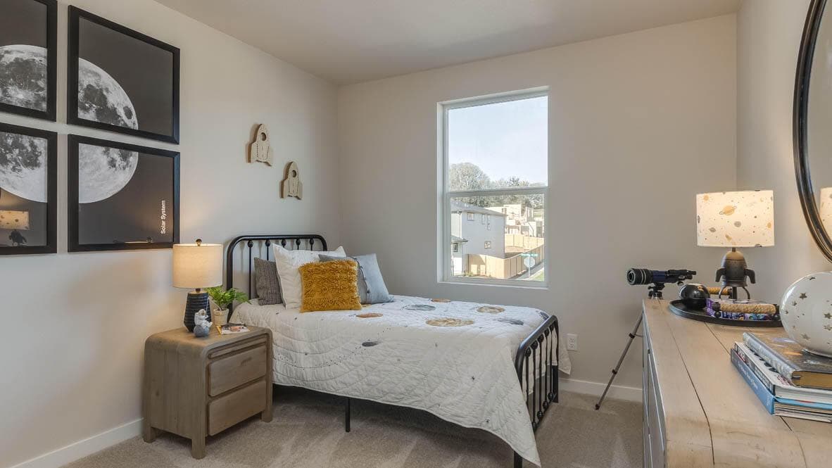 Photo of 61175 Splendor Lane 21 of 35