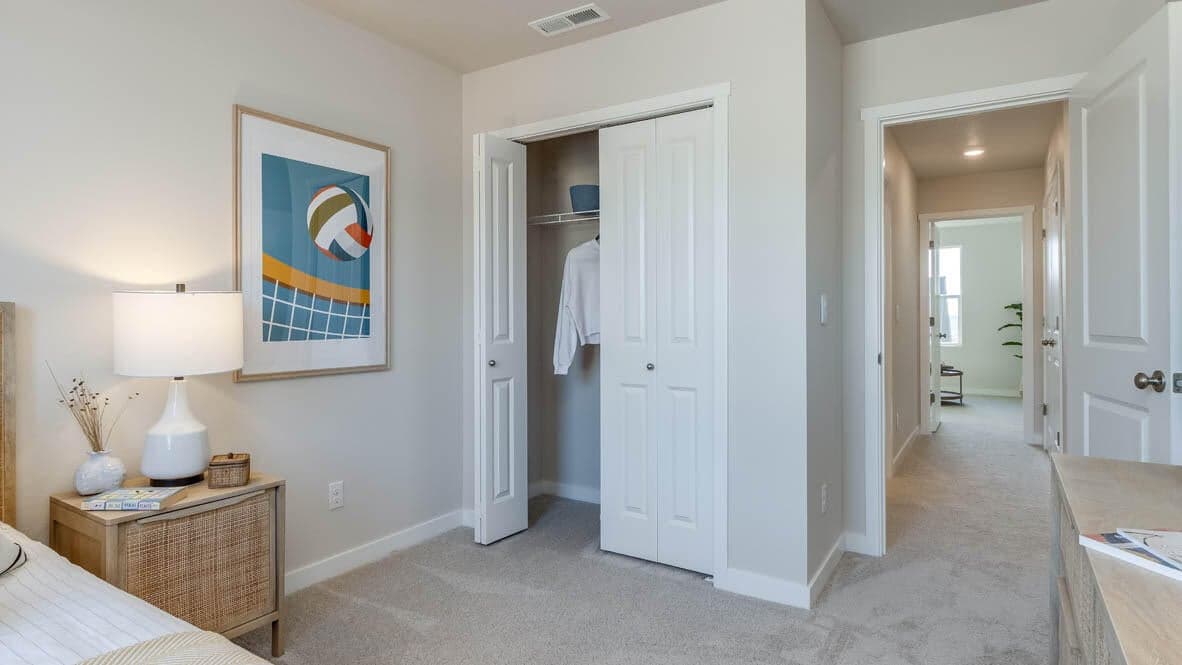 Photo of 61175 Splendor Lane 24 of 35