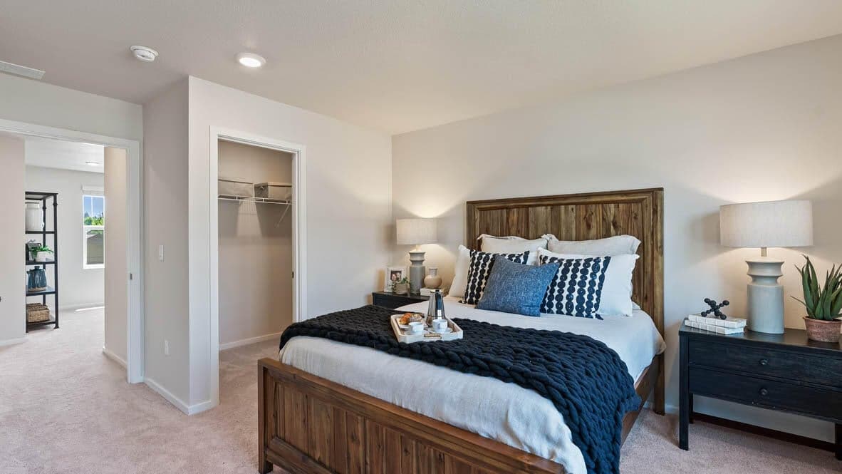 Photo of 61175 Splendor Lane 26 of 35