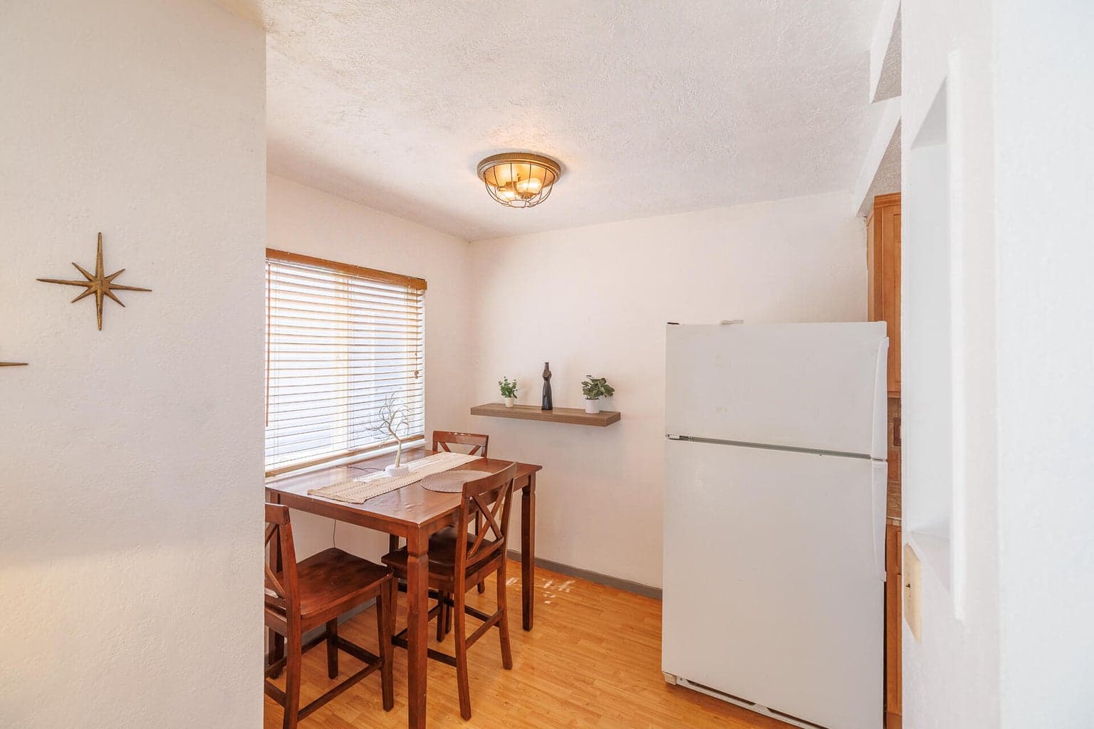 Photo of 1630 SE Tempest Drive 10 of 32