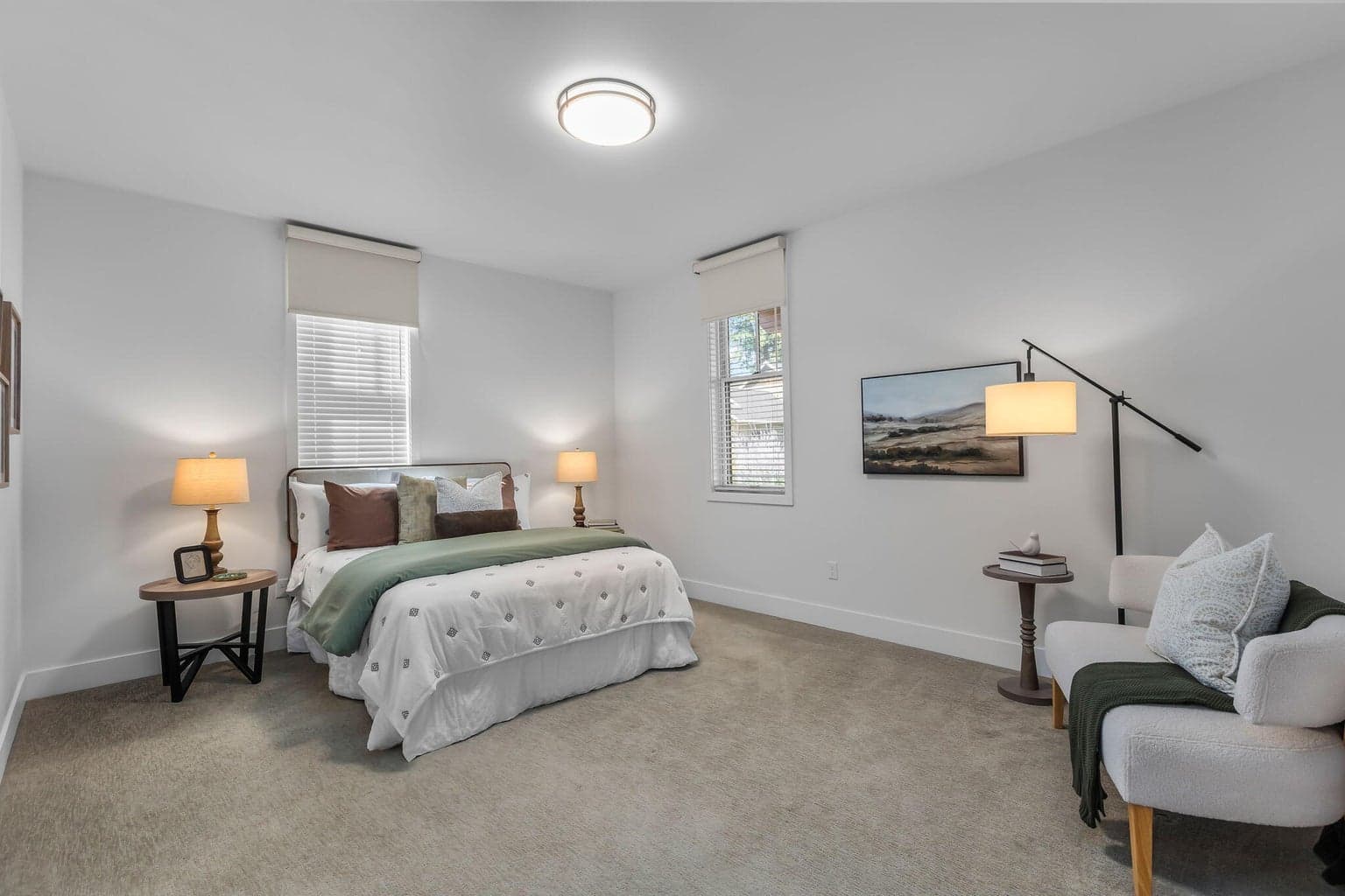 Photo of 390 S Pine Meadow Street 26 of 33
