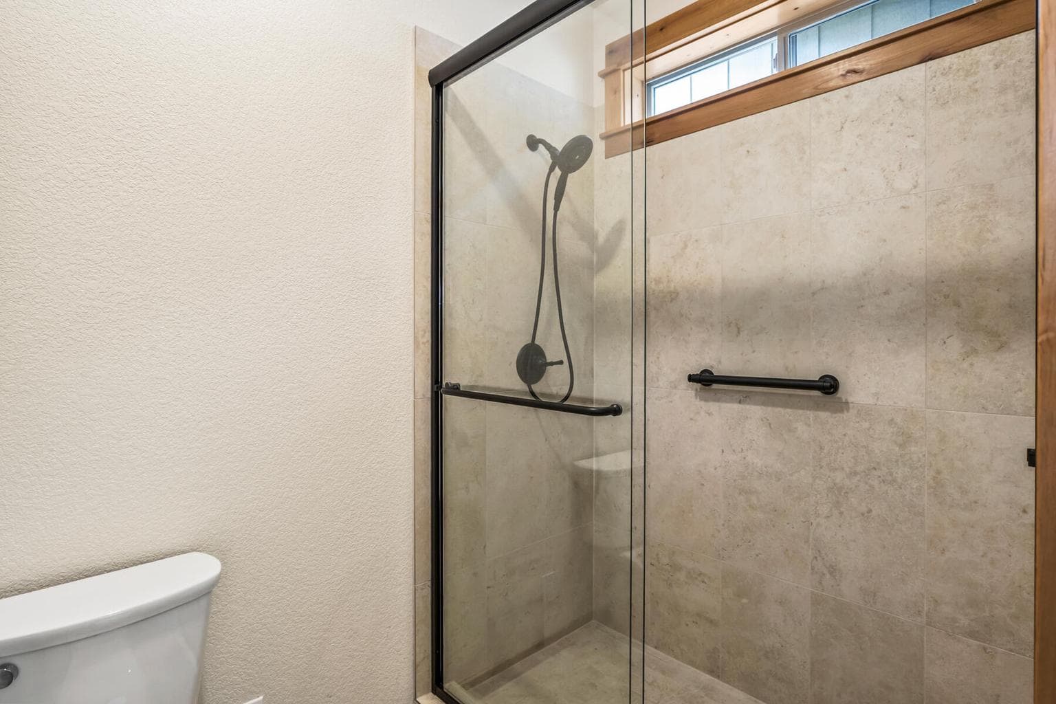 Photo of 60836 Yellow Leaf Street 25 of 43