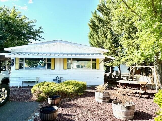 Photo of 701 Westmont 2 of 22