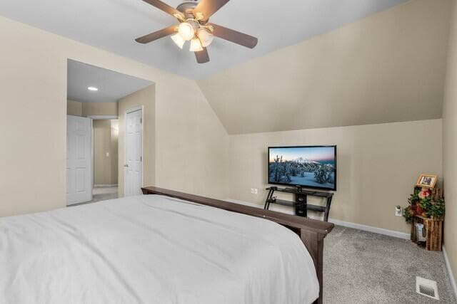 Photo of 988 SE Sunwood Court 10 of 29