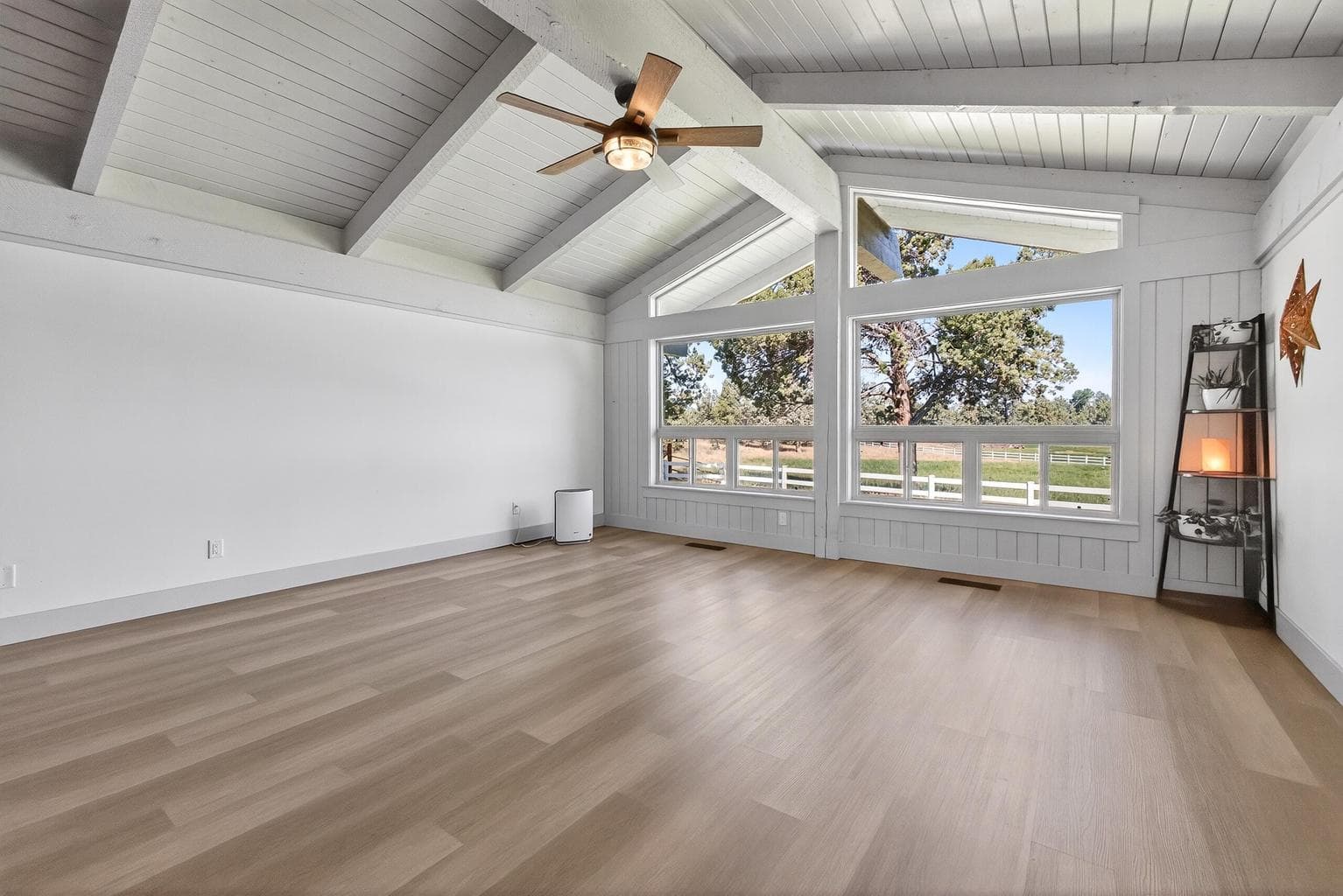 Photo of 4705 W Antler Avenue 23 of 42