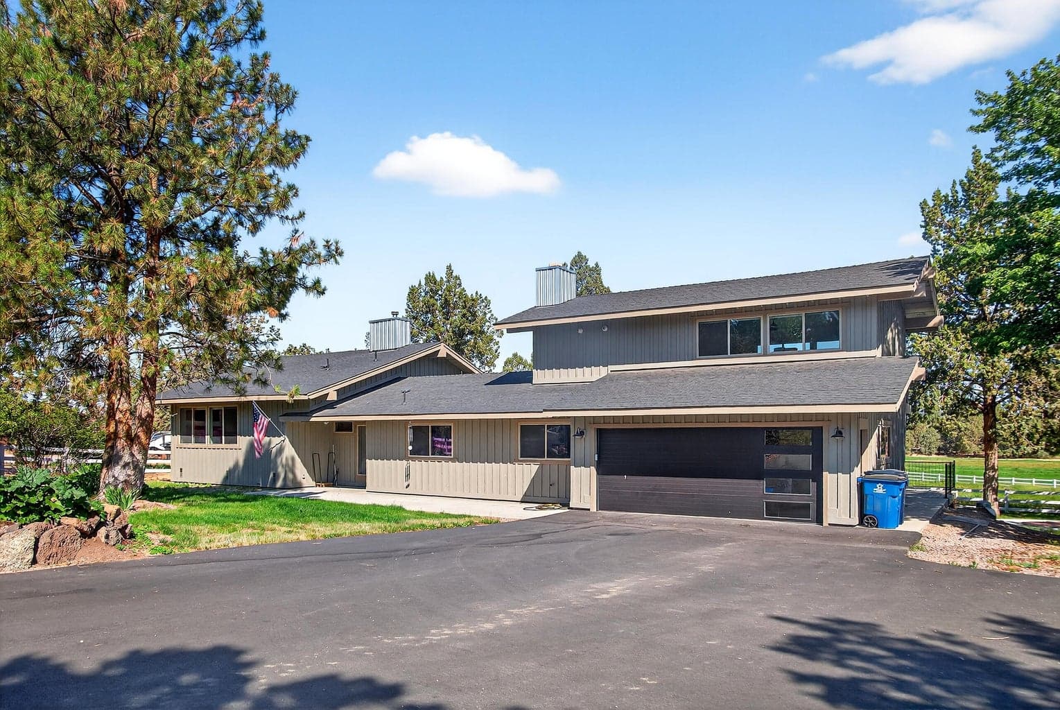 Photo of 4705 W Antler Avenue 27 of 42