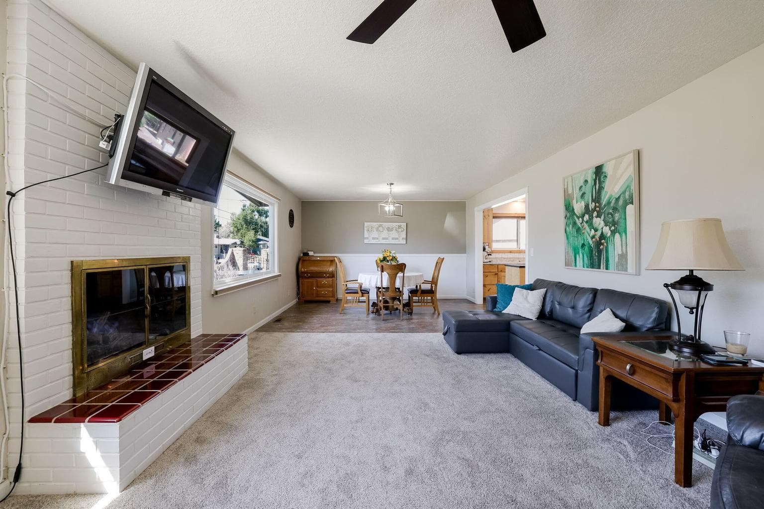 Photo of 955 NE Loper Avenue 9 of 43