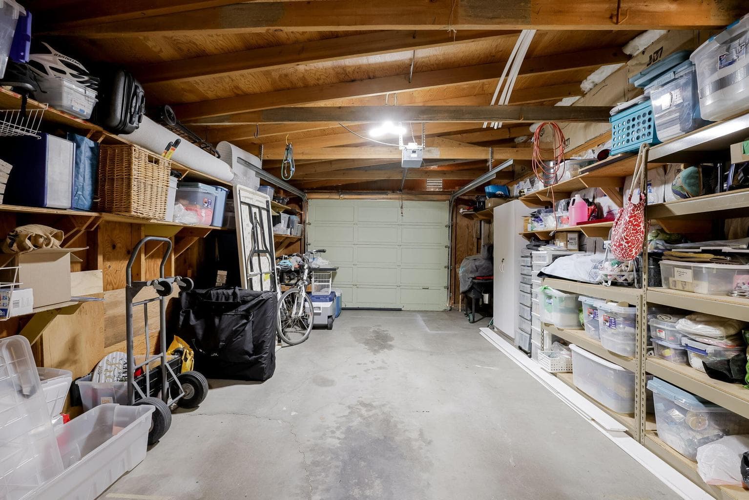 Photo of 955 NE Loper Avenue 30 of 43