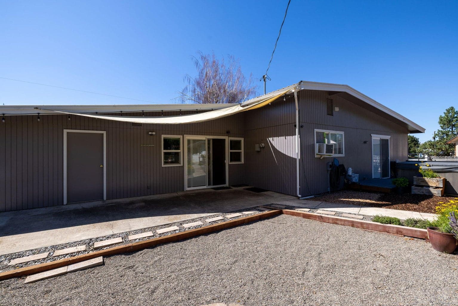 Photo of 955 NE Loper Avenue 42 of 43