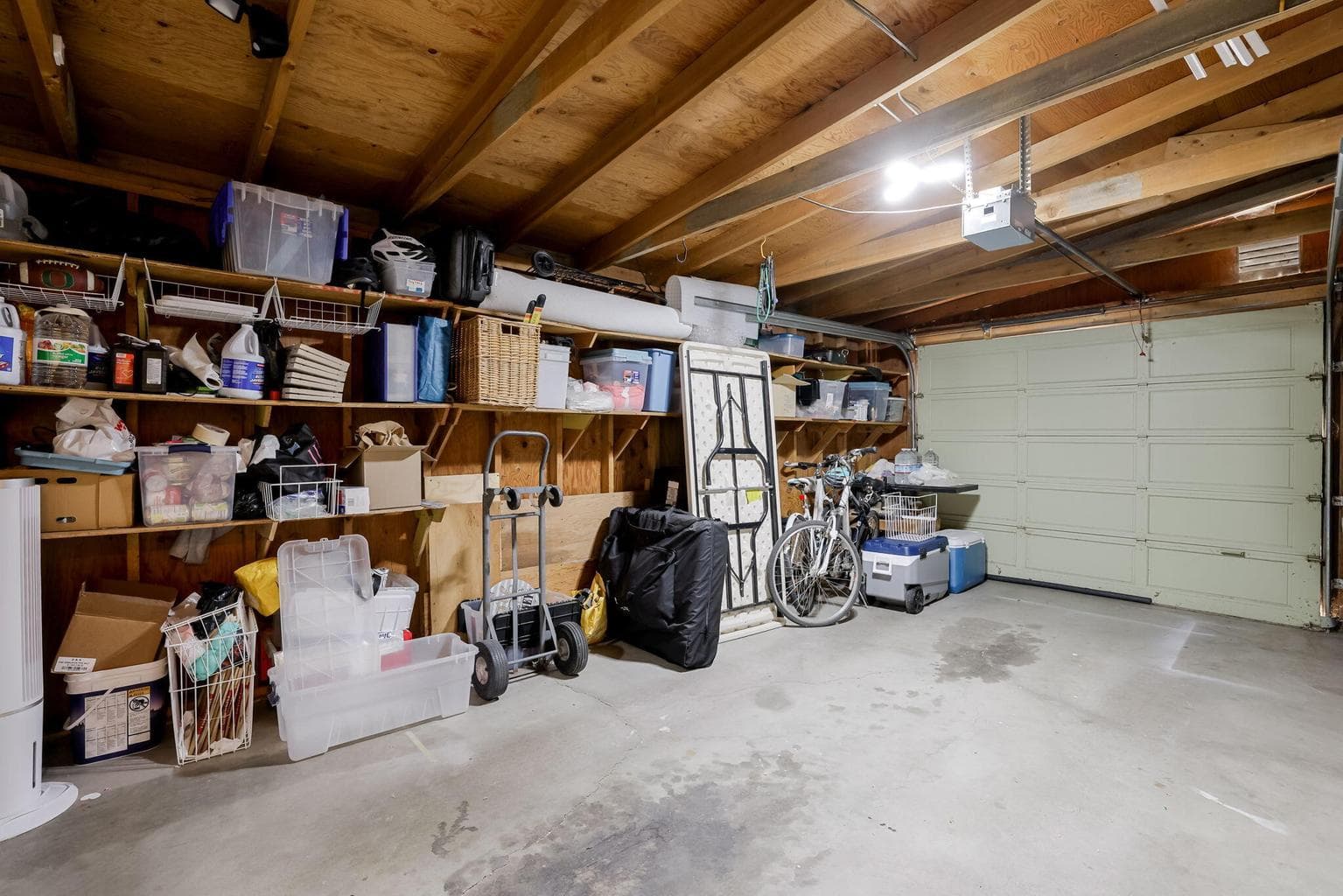 Photo of 955 NE Loper Avenue 31 of 43