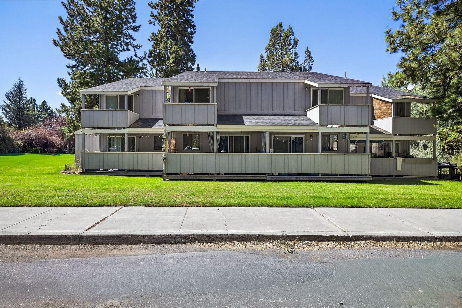 8 McKinley Avenue, Bend, OR, 97702 property photo
