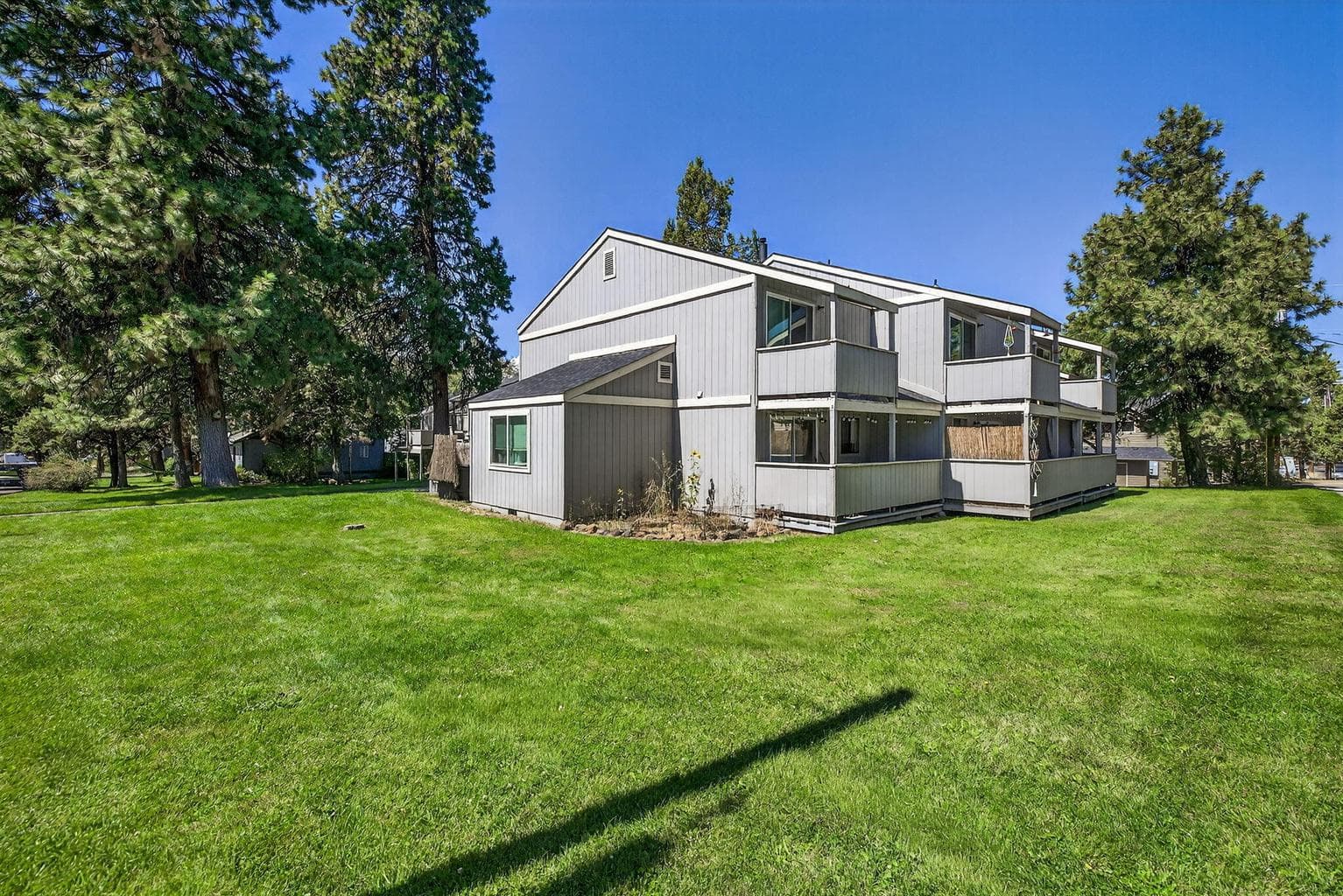 Photo of 8 McKinley Avenue 3 of 30