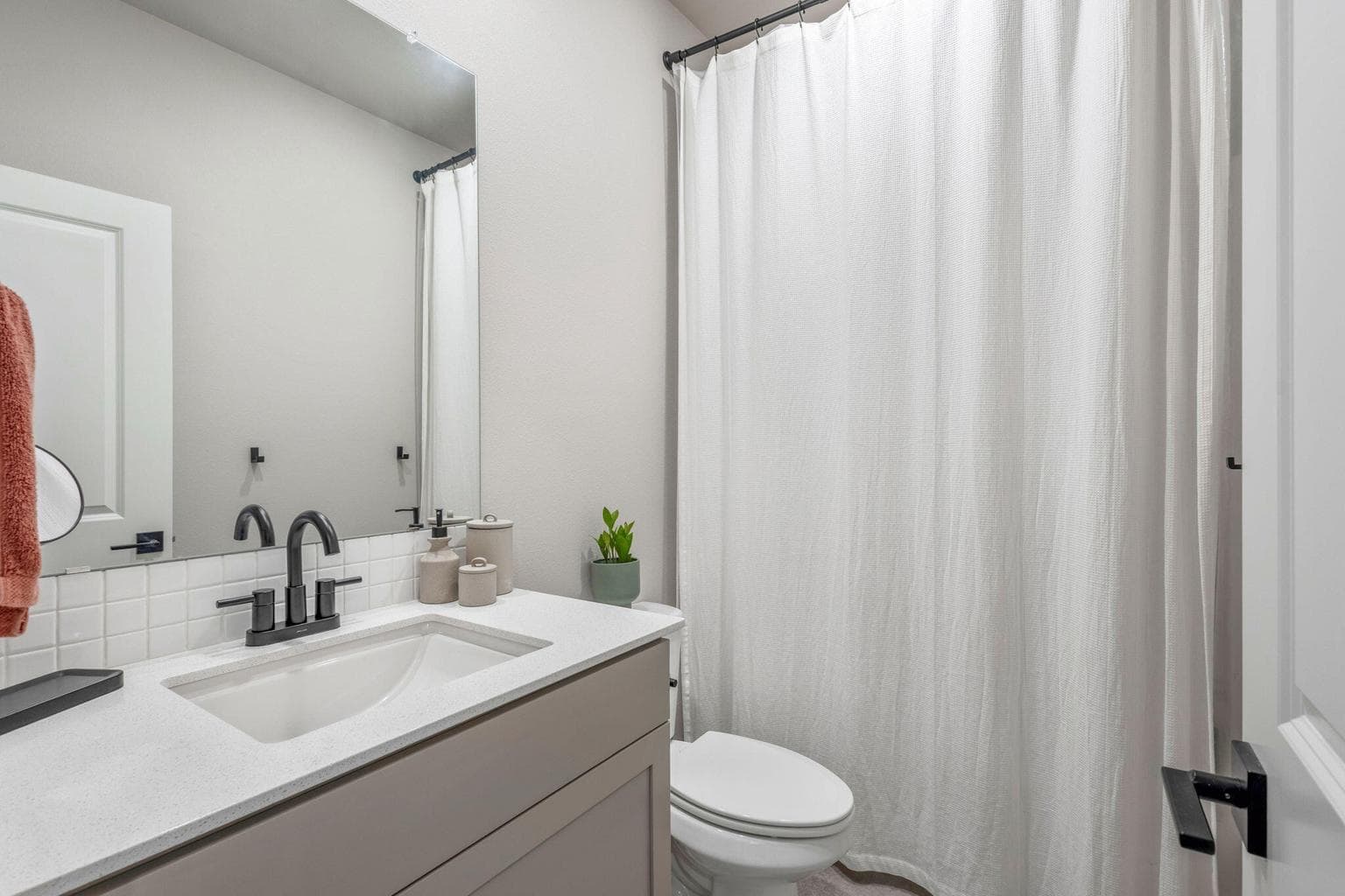 Photo of 20537 SE Byron Avenue 28 of 42