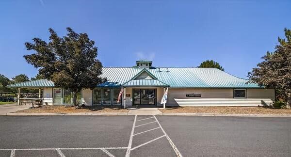Photo of 3667 Bobby Jones Court 33 of 39