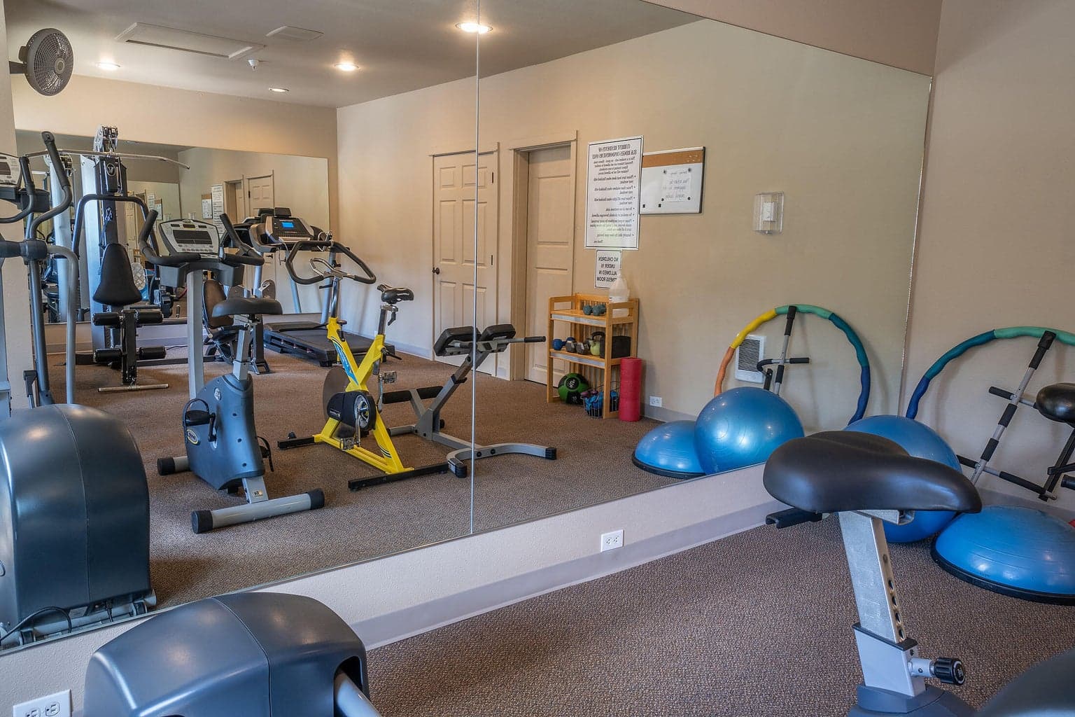 HOA provides gym access.