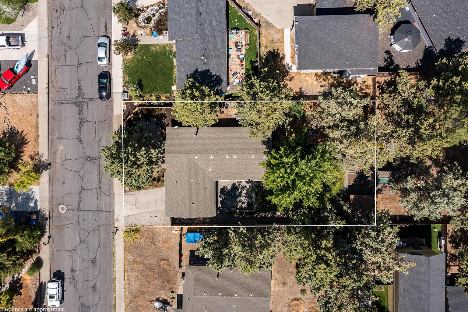 Photo of 742 SE Sun Lane 39 of 40