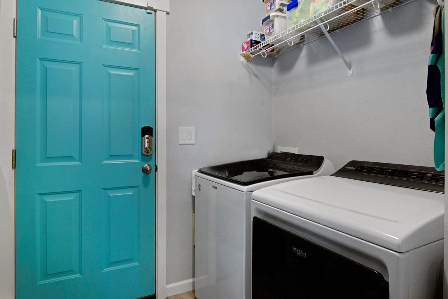 Photo of 64925 Valeview Drive 18 of 29