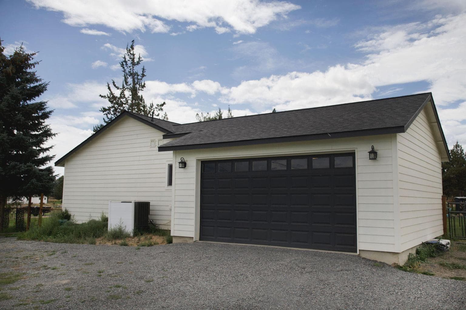 Photo of 64925 Valeview Drive 26 of 29