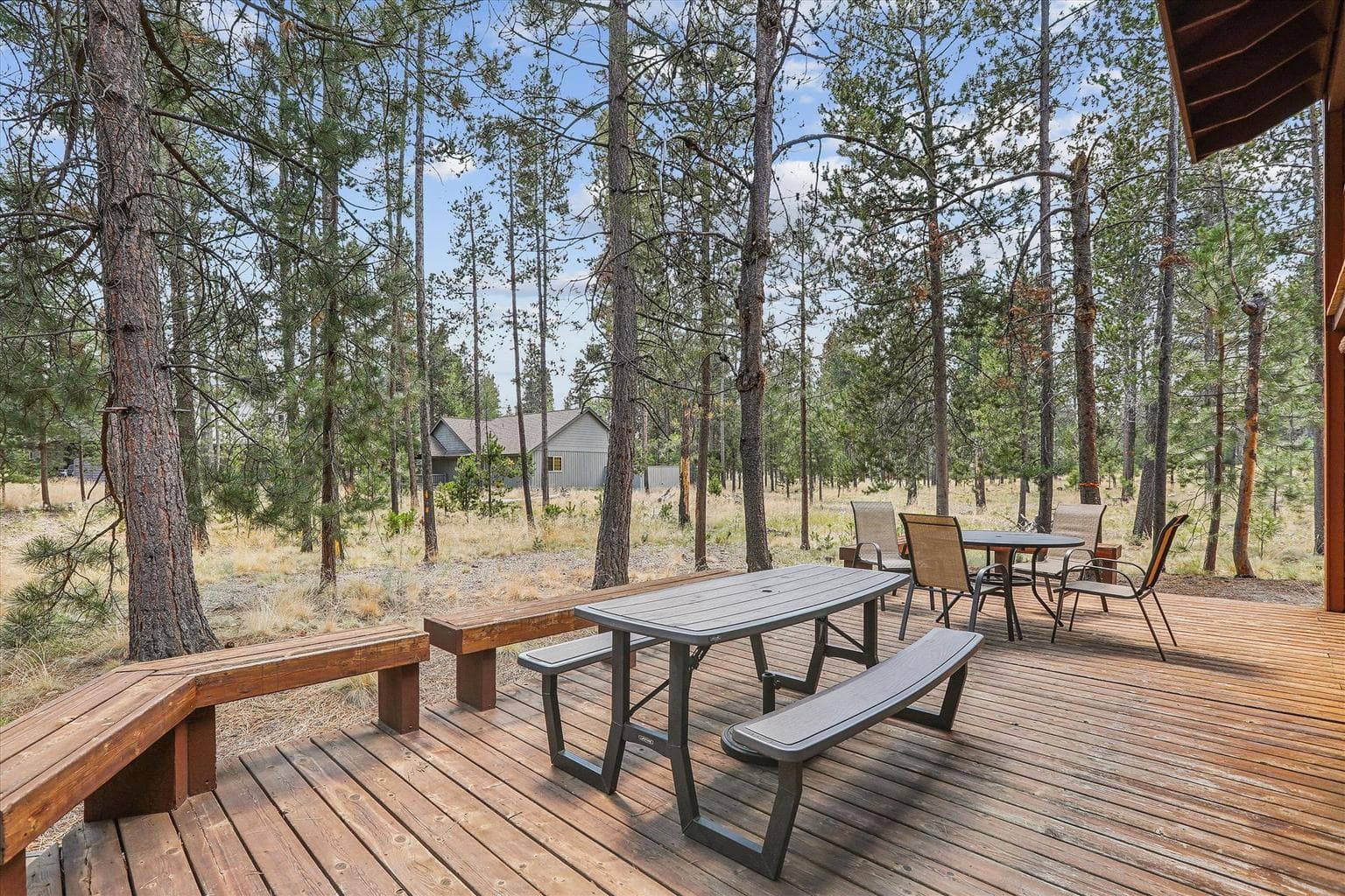 Photo of 17755 Malheur Lane 35 of 41