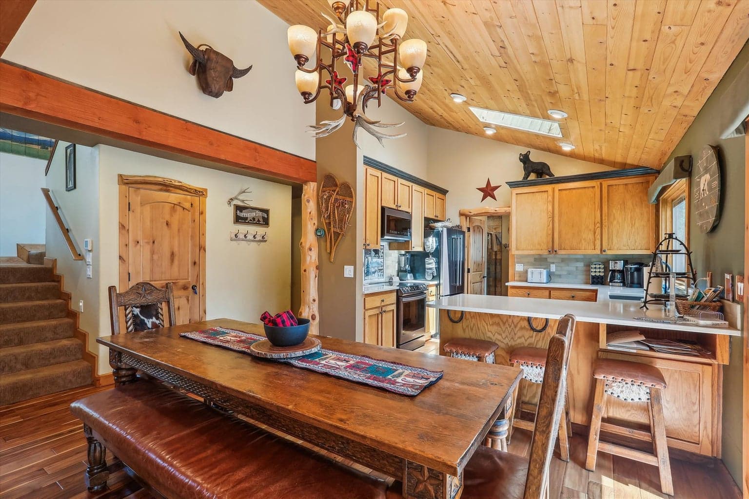 Photo of 17755 Malheur Lane 8 of 41