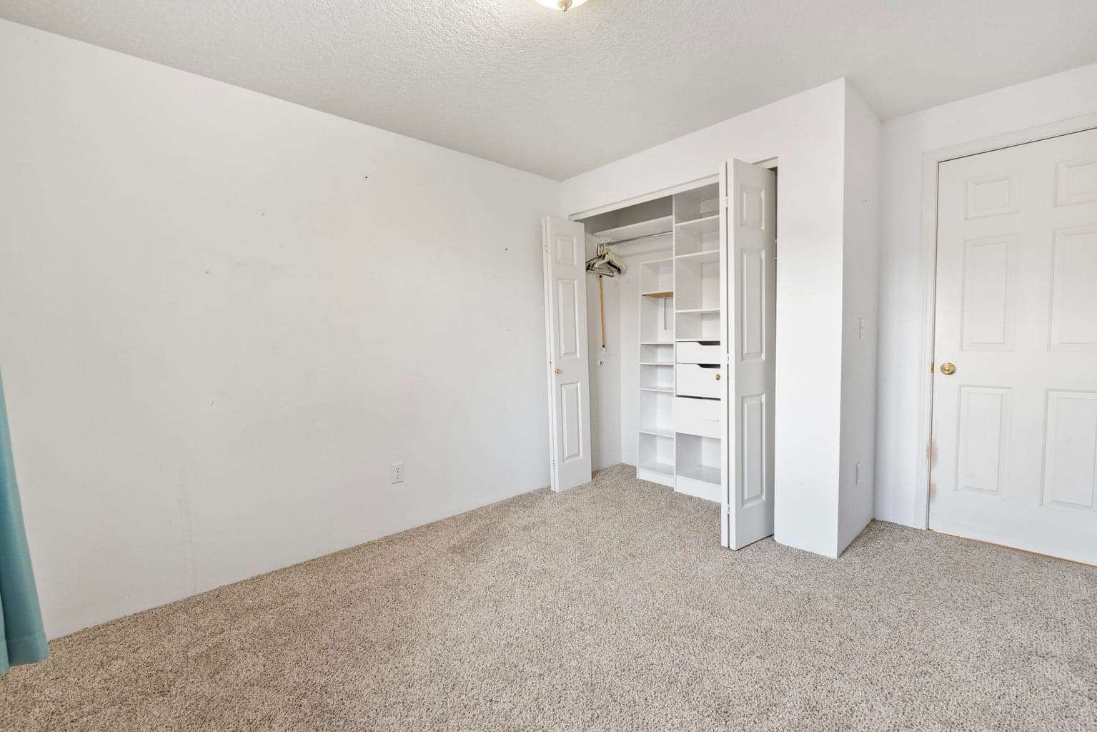 Photo of 2286 NE Cherry Loop 8 of 25