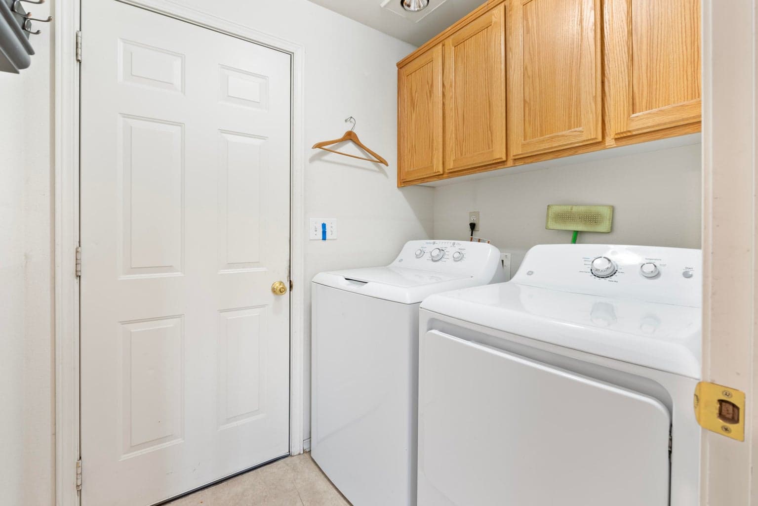Washer and dryer included