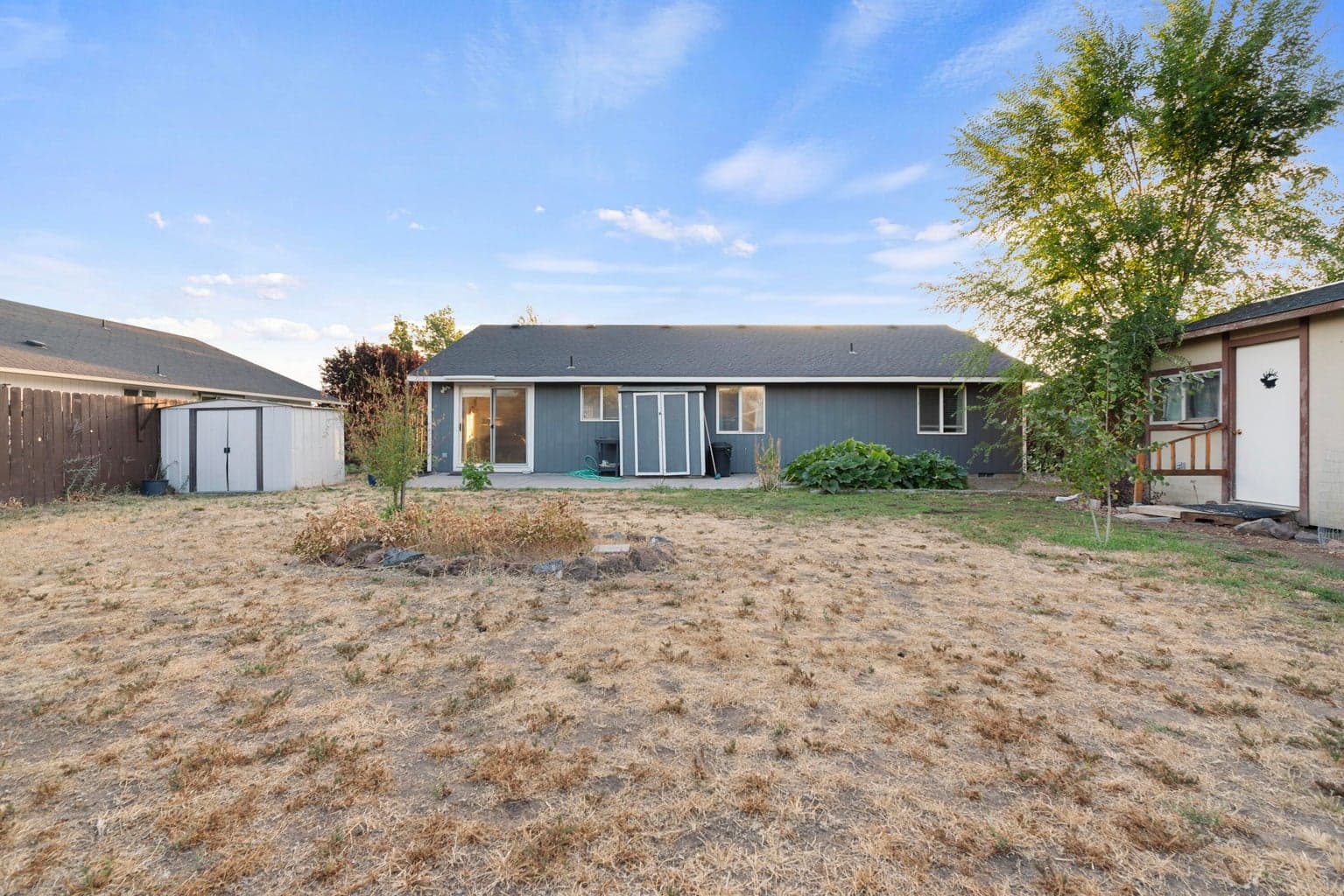 Photo of 2286 NE Cherry Loop 16 of 25