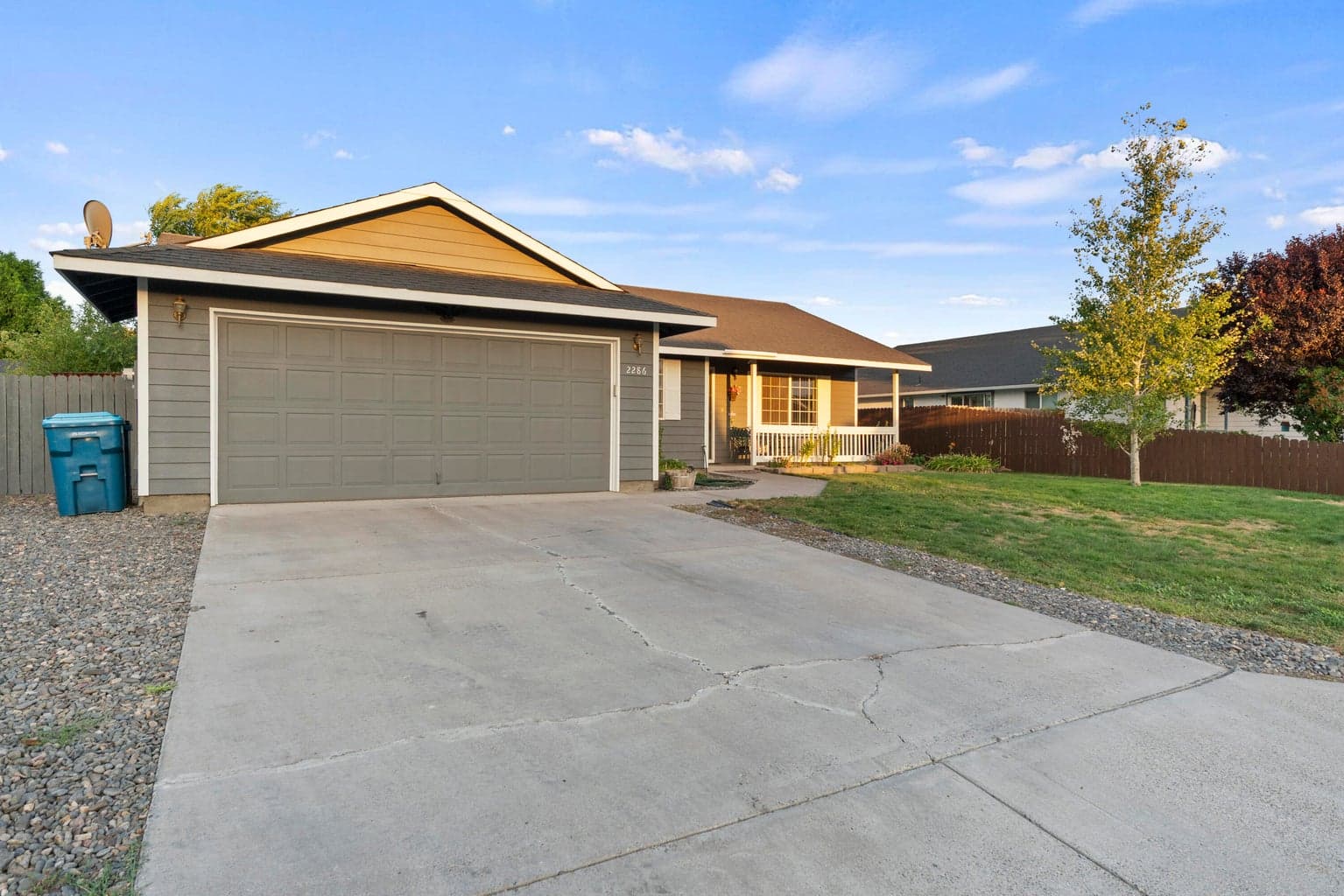 Photo of 2286 NE Cherry Loop 20 of 25
