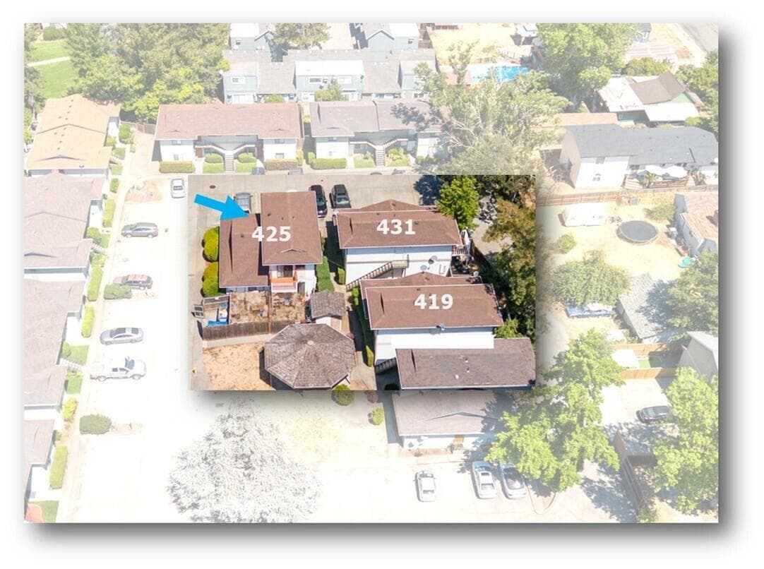Photo of 425 Silverwood 1 of 13