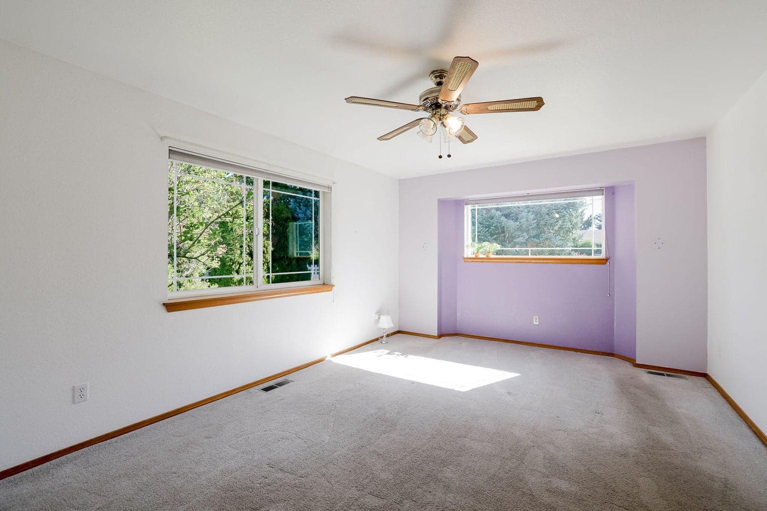 Photo of 2114 NW Canyon Drive 24 of 33