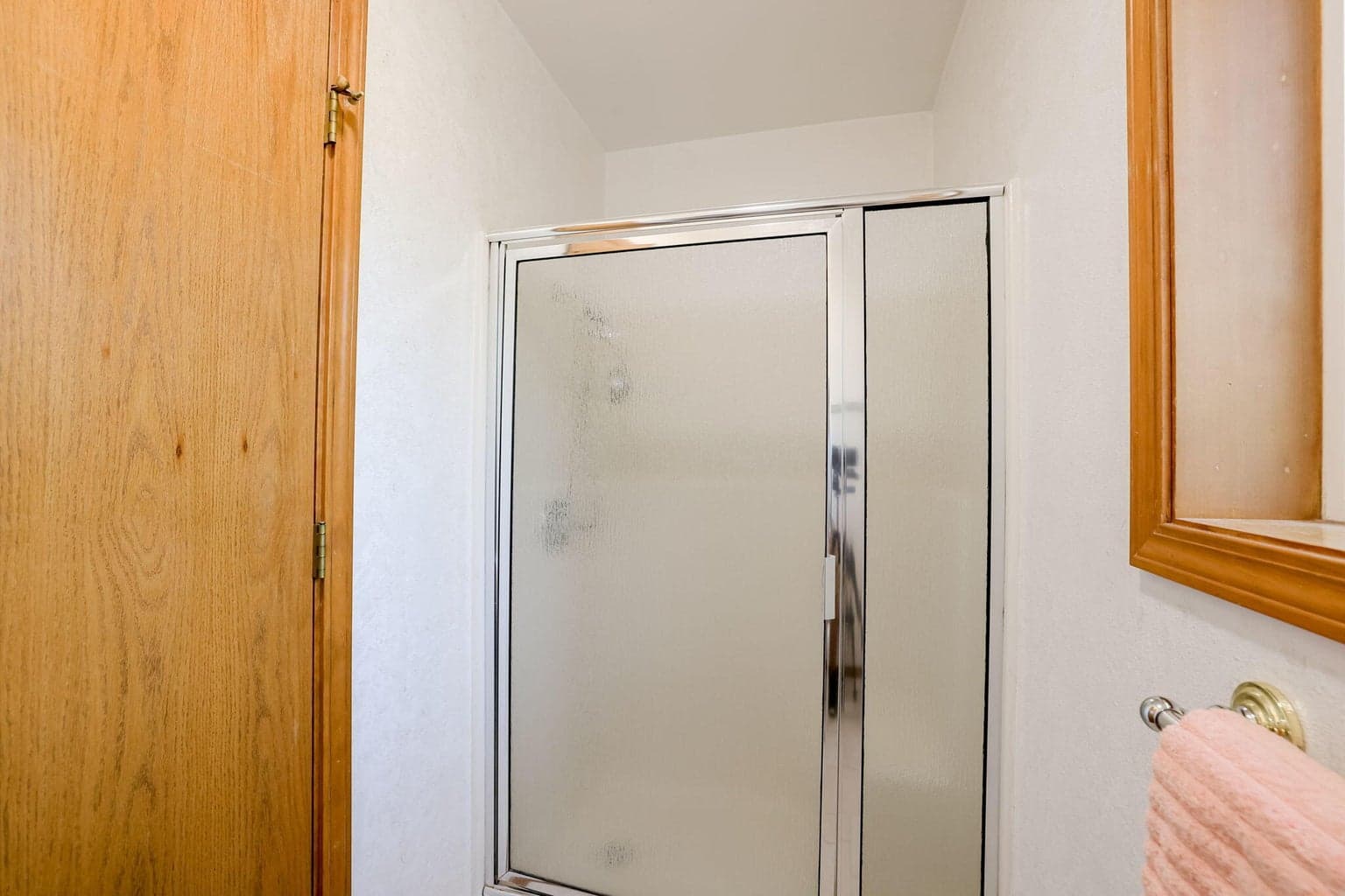 Photo of 2114 NW Canyon Drive 28 of 33