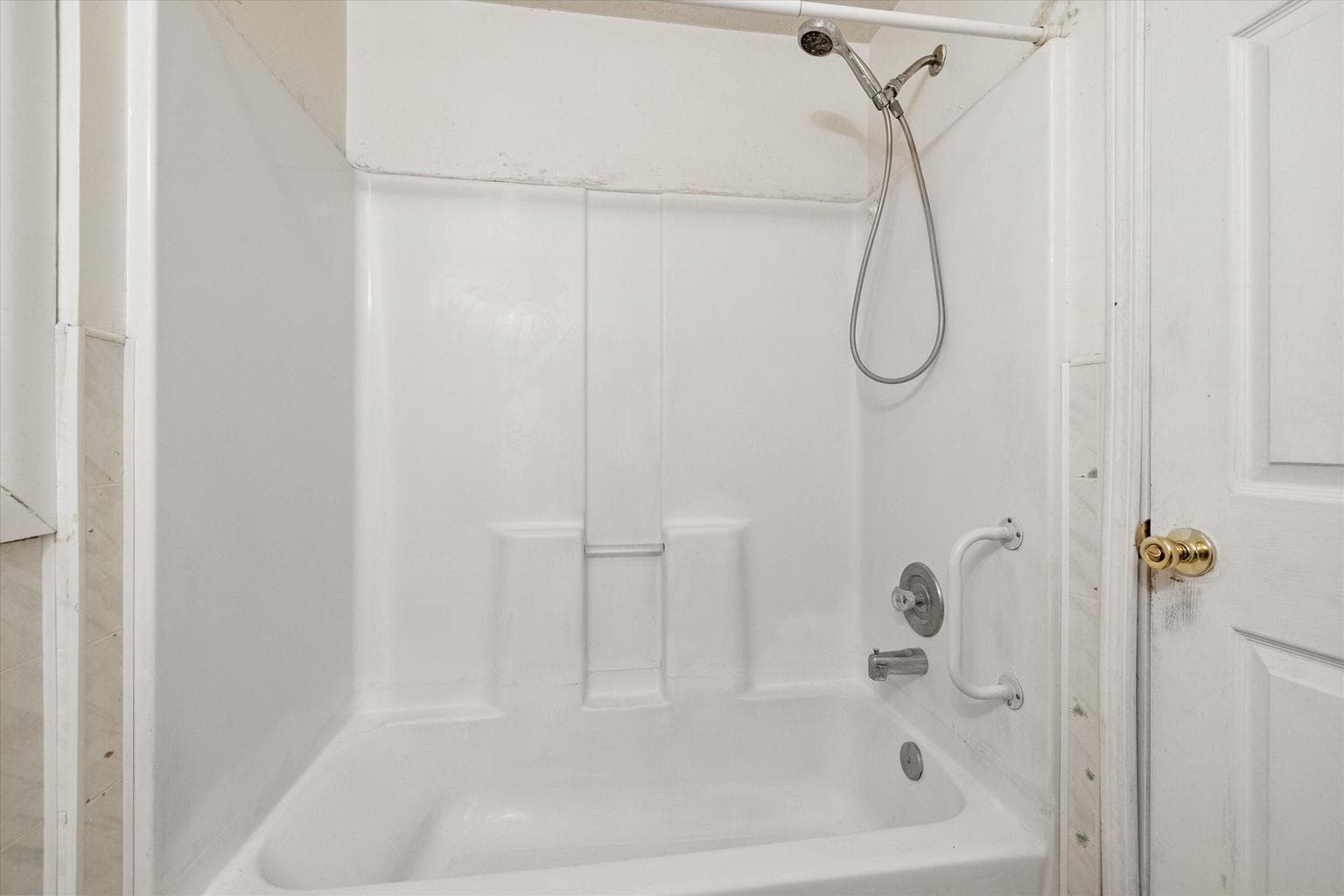 Photo of 306 SE Dunham Street 15 of 27