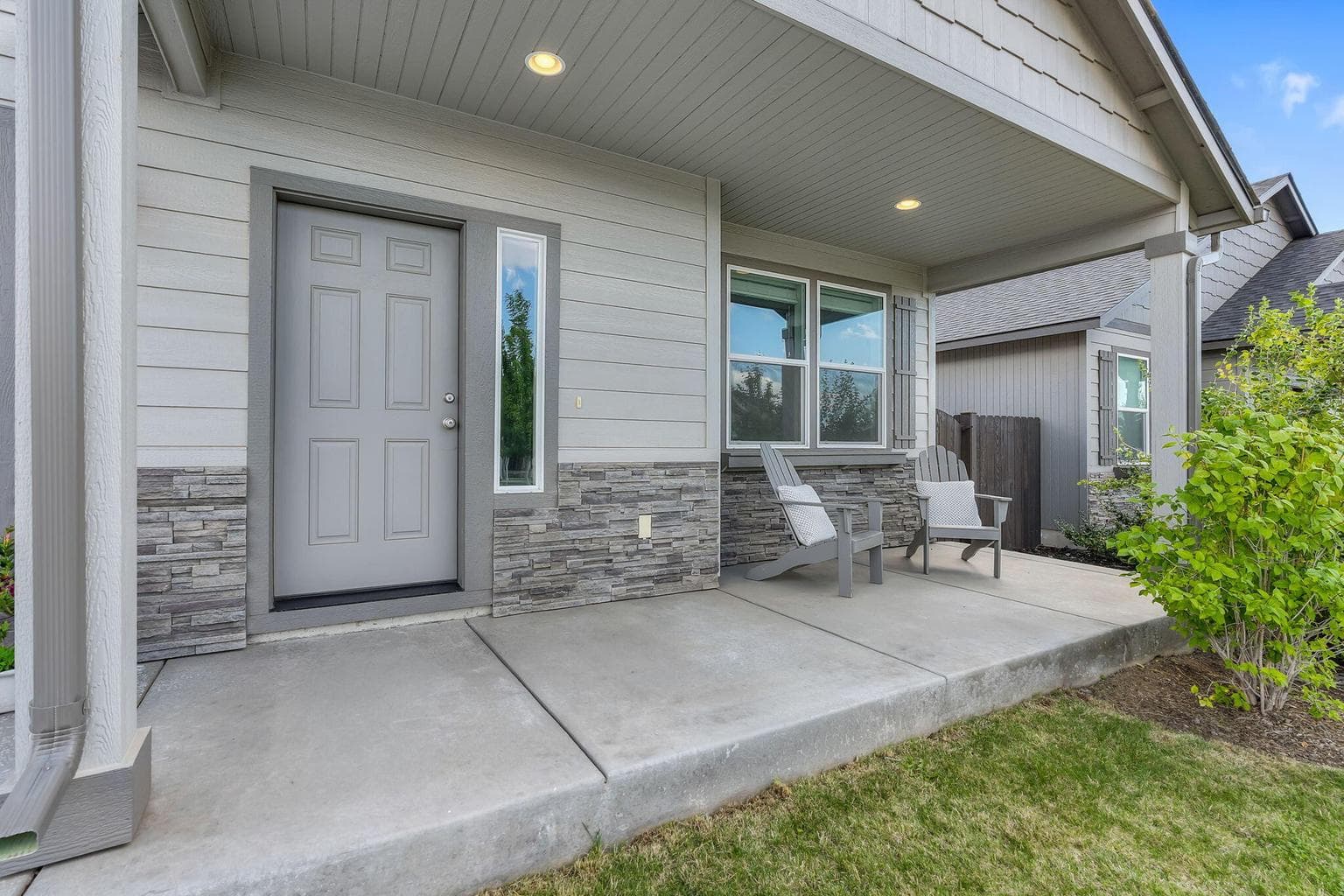 Photo of 2428 Kingwood 4 of 29
